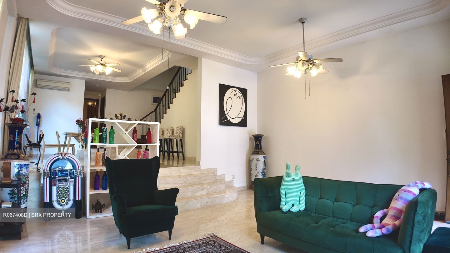 Pinewood Grove (D25), Terrace #524857501